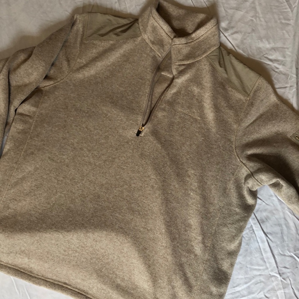 Eddie Bauer pullover